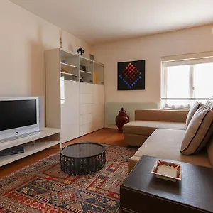  Apartamento Downtown Chiado By Homing